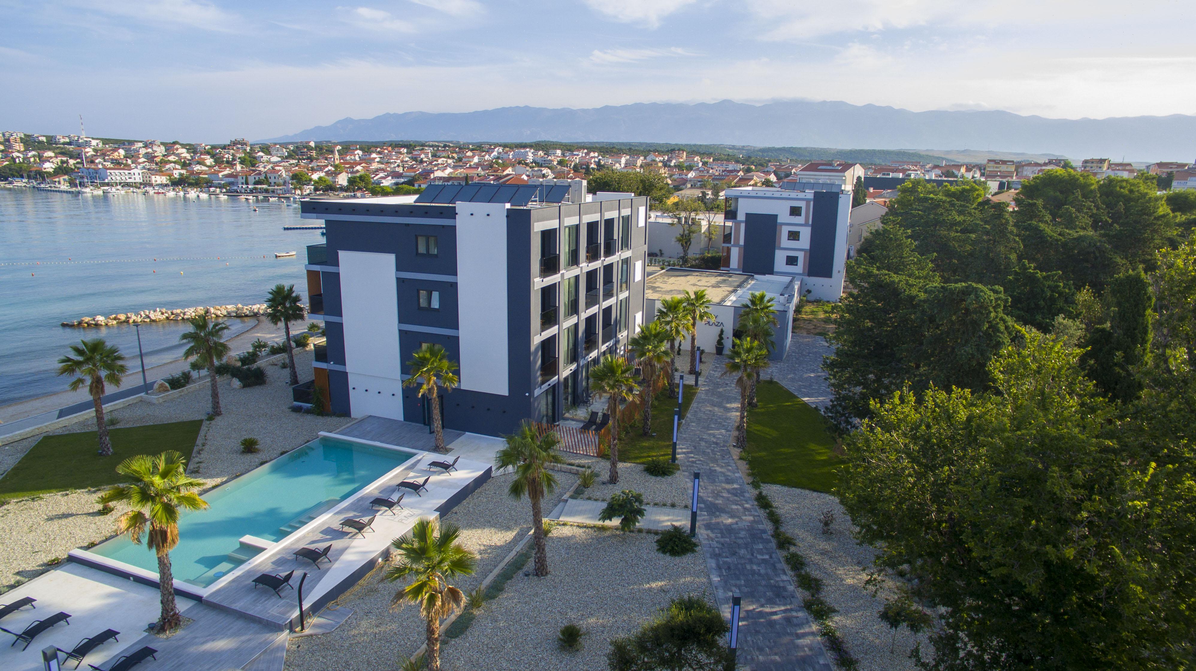 Liberty Plaza Hotel Novalja Exterior photo